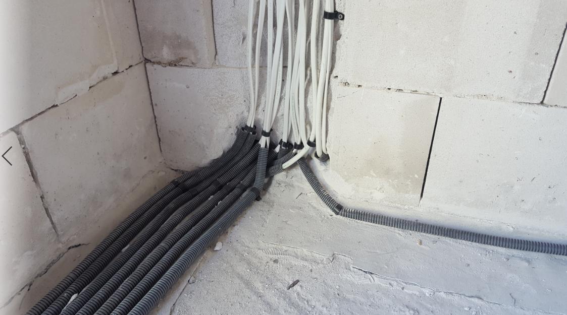 wykonanie instalacji elektrycznej w domu jednorodzinnym